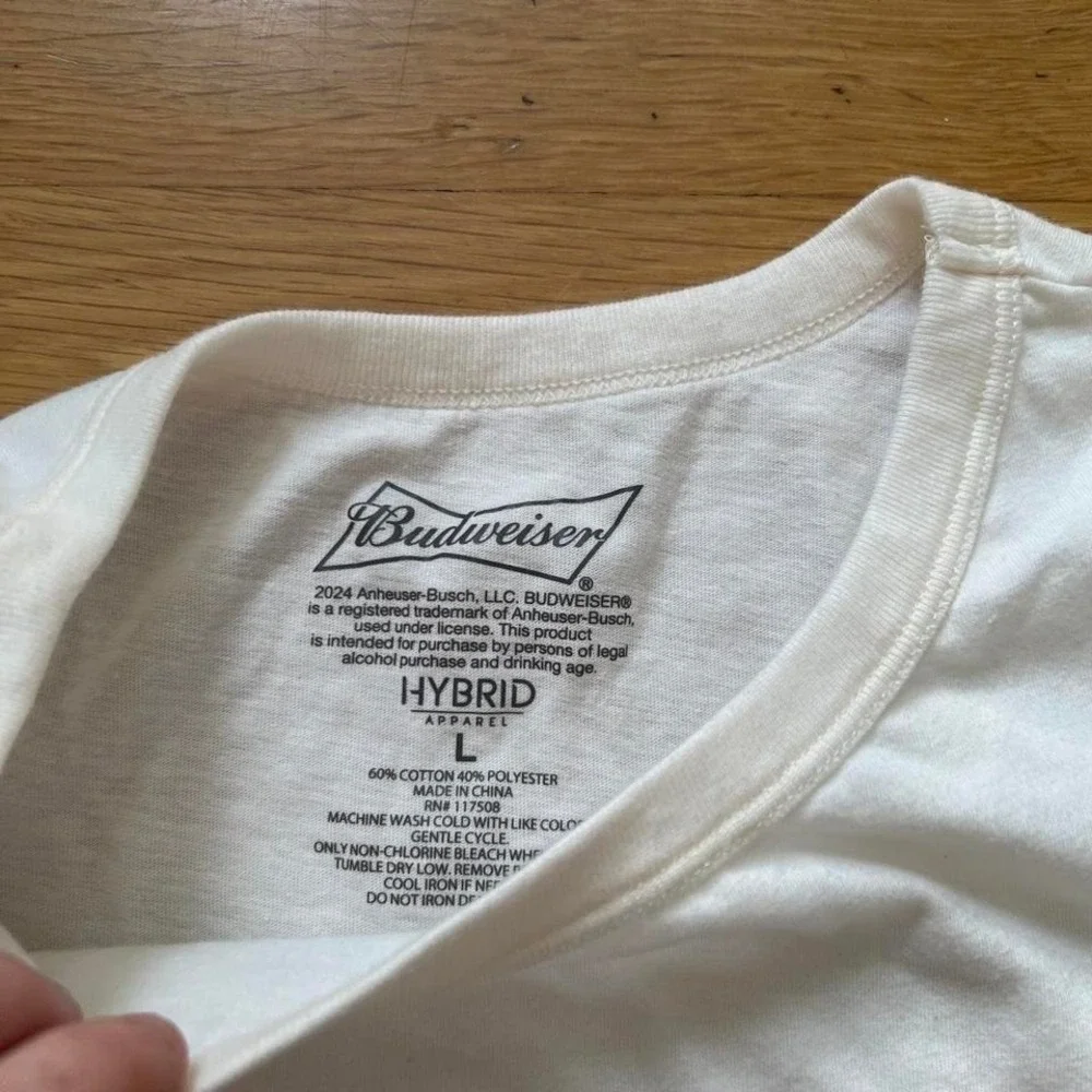 Budweiser White Graphic T-Shirt, Women's Large - Picture 2 of 6